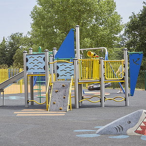 Themed Play from Commercial Play