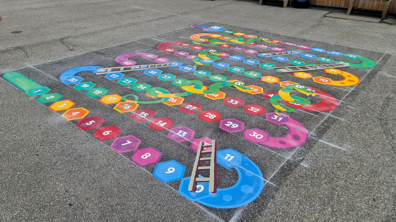 Thermoplastic playground markings for schools